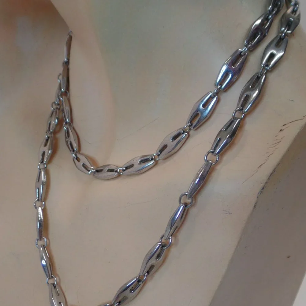 Silvertone Large Link 34" Necklace Double Wrap - Picture 5 of 12